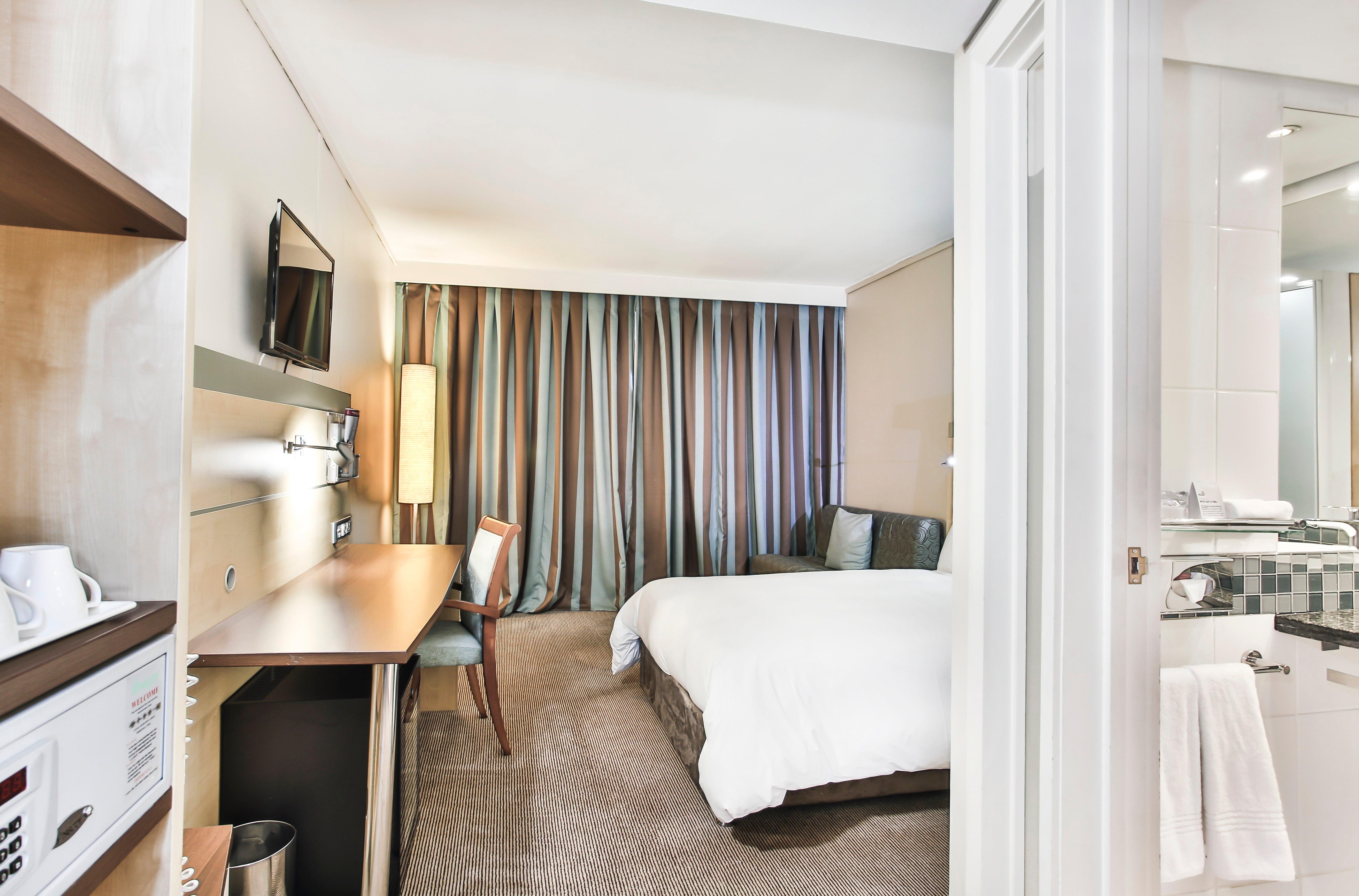 Express Sandton-woodmead By Ihg Hotel Sandton