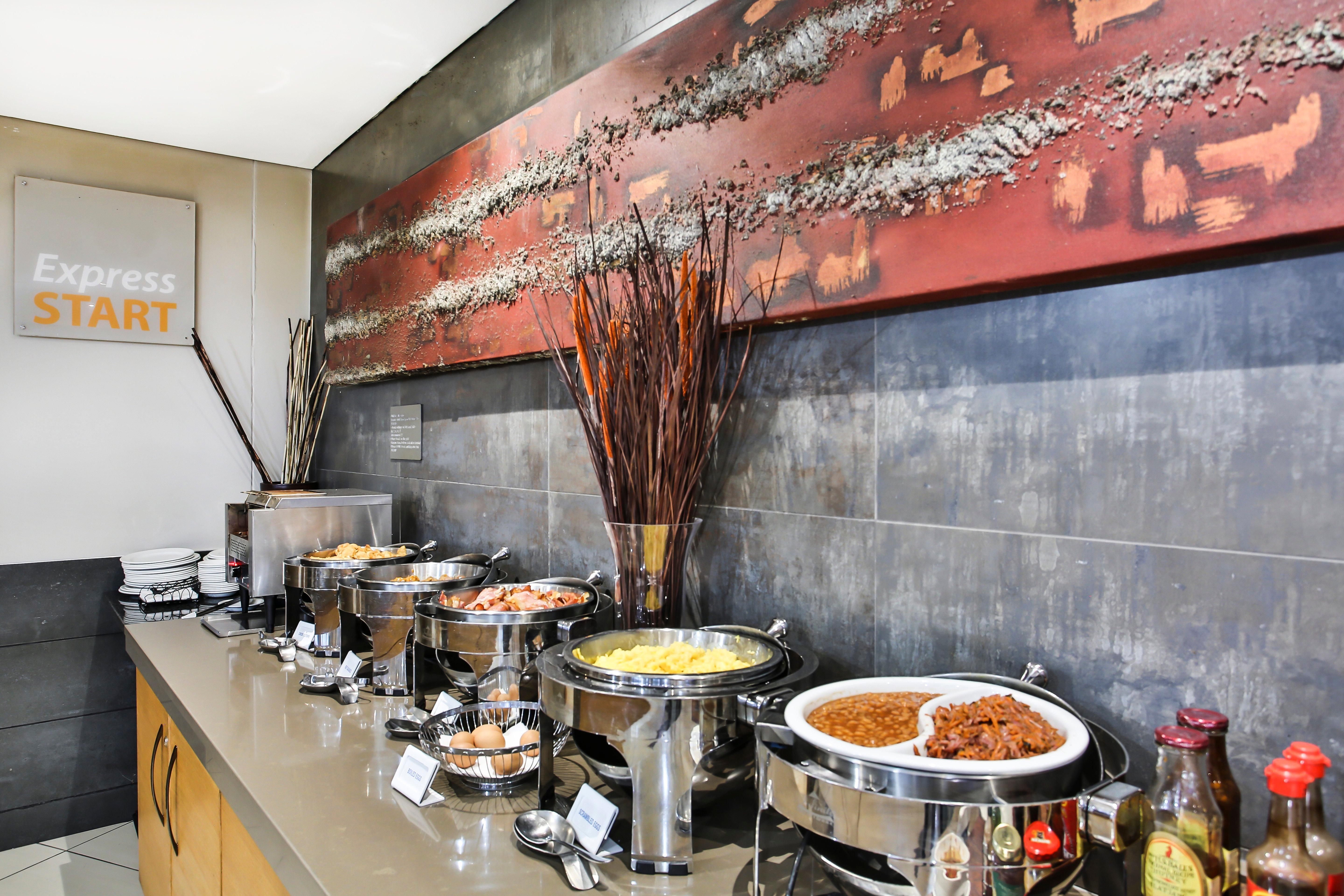 Hotel Express Sandton-woodmead By Ihg Sandton